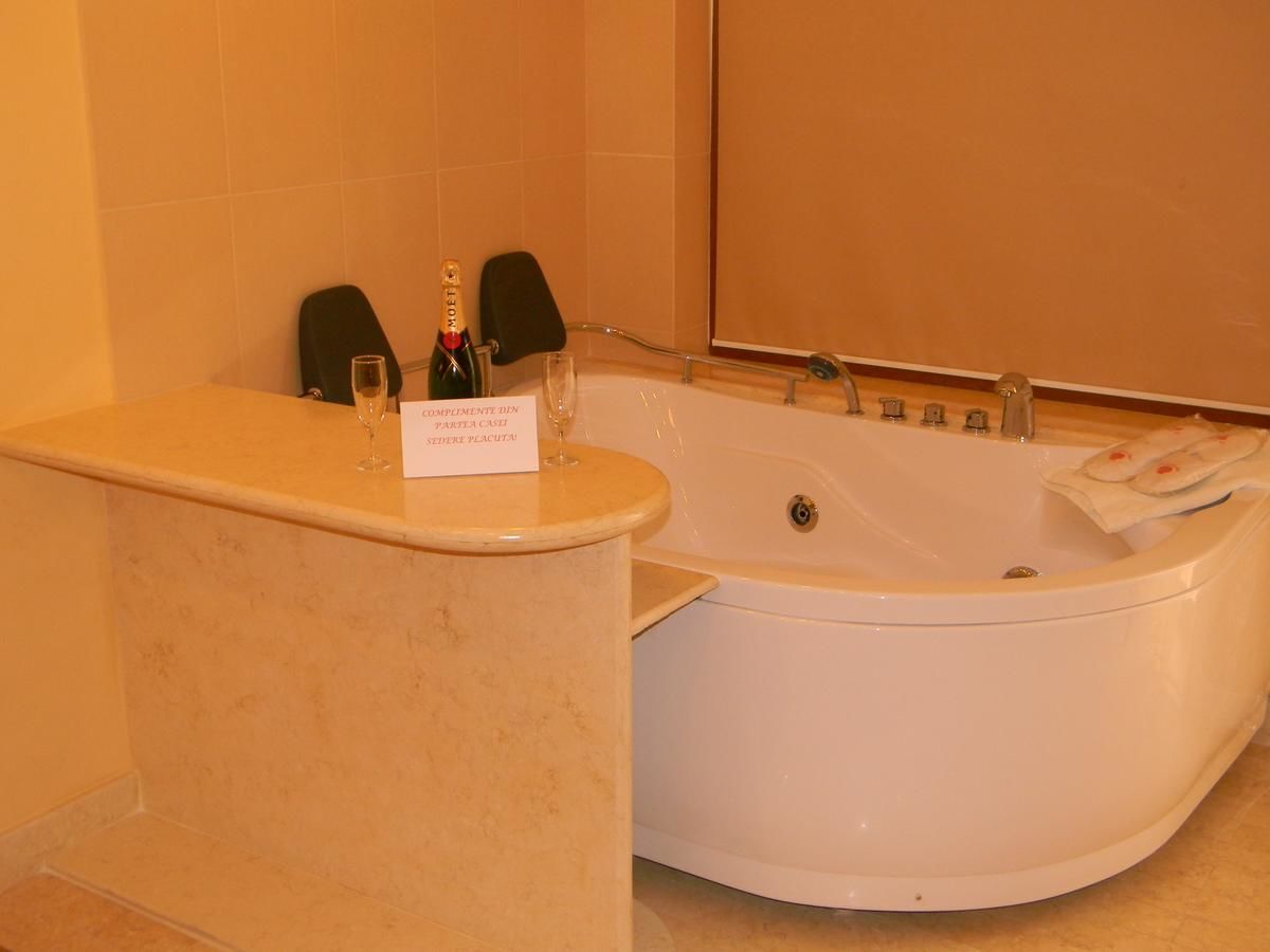 Отель Hotel La Scoica Land Мамайя Норд – Нэводари