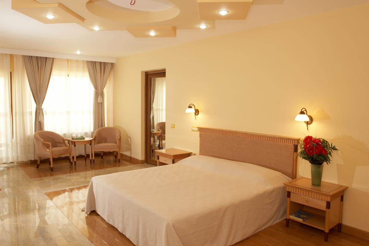 Отель Hotel La Scoica Land Мамайя Норд – Нэводари-28